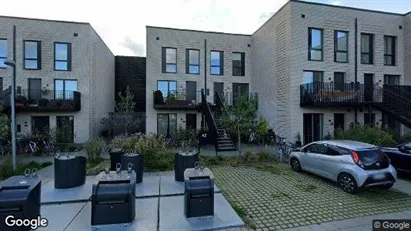 Lejligheder til leje i Kongens Lyngby - Foto fra Google Street View Lejligheder til leje i Kongens Lyngby - Foto fra Google Street View